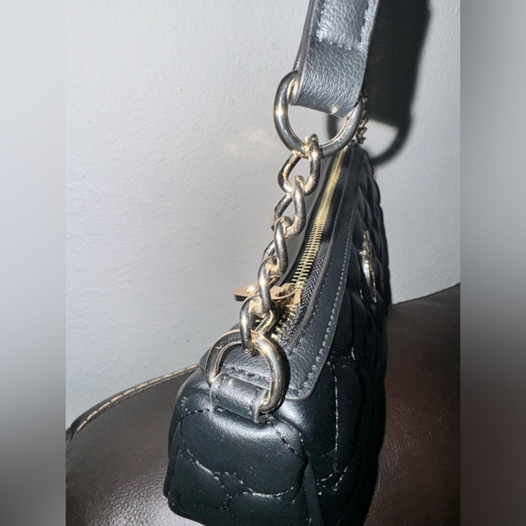 Juicy Couture Black Flawless Shoulder Bag Heart Interlock - Picture 3 of 5